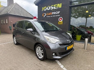 Toyota Verso-S 1.3 VVT-I DYNAMIC