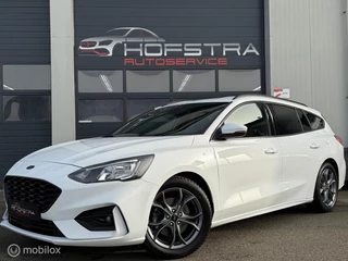 Ford Focus Wagon 1.0 EcoBoost Hybrid ST Line X Winterpack Camera CarPlay DAB