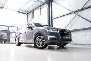 Audi Q7 3.0 TDI e-tron quattro S-Line 373 pk | Luchtvering | Rijklaarprijs | Daytona Grijs | Plug in hybrid | NL auto NAP |