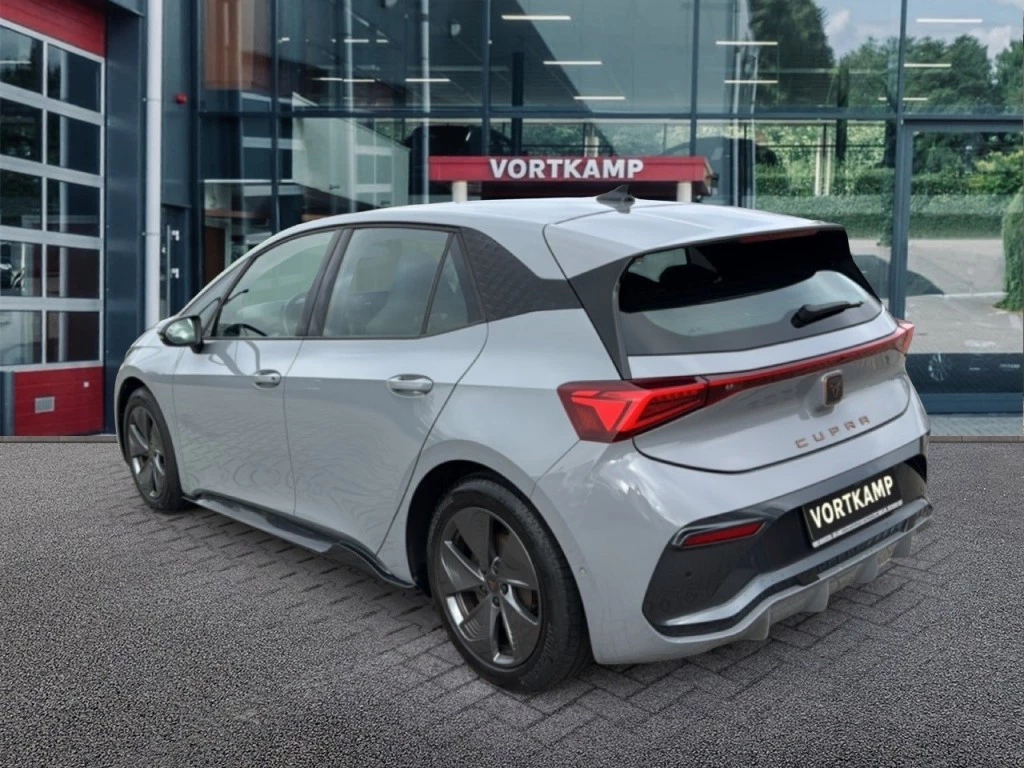 Hoofdafbeelding CUPRA Born