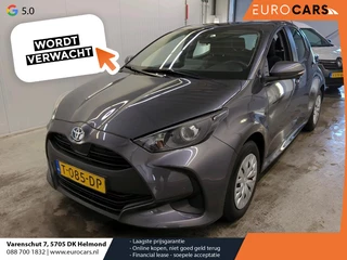 Hoofdafbeelding Toyota Yaris Toyota Yaris 1.5 Hybrid Active Airco Navi Carplay Camera Achter Adaptive Cruise Control