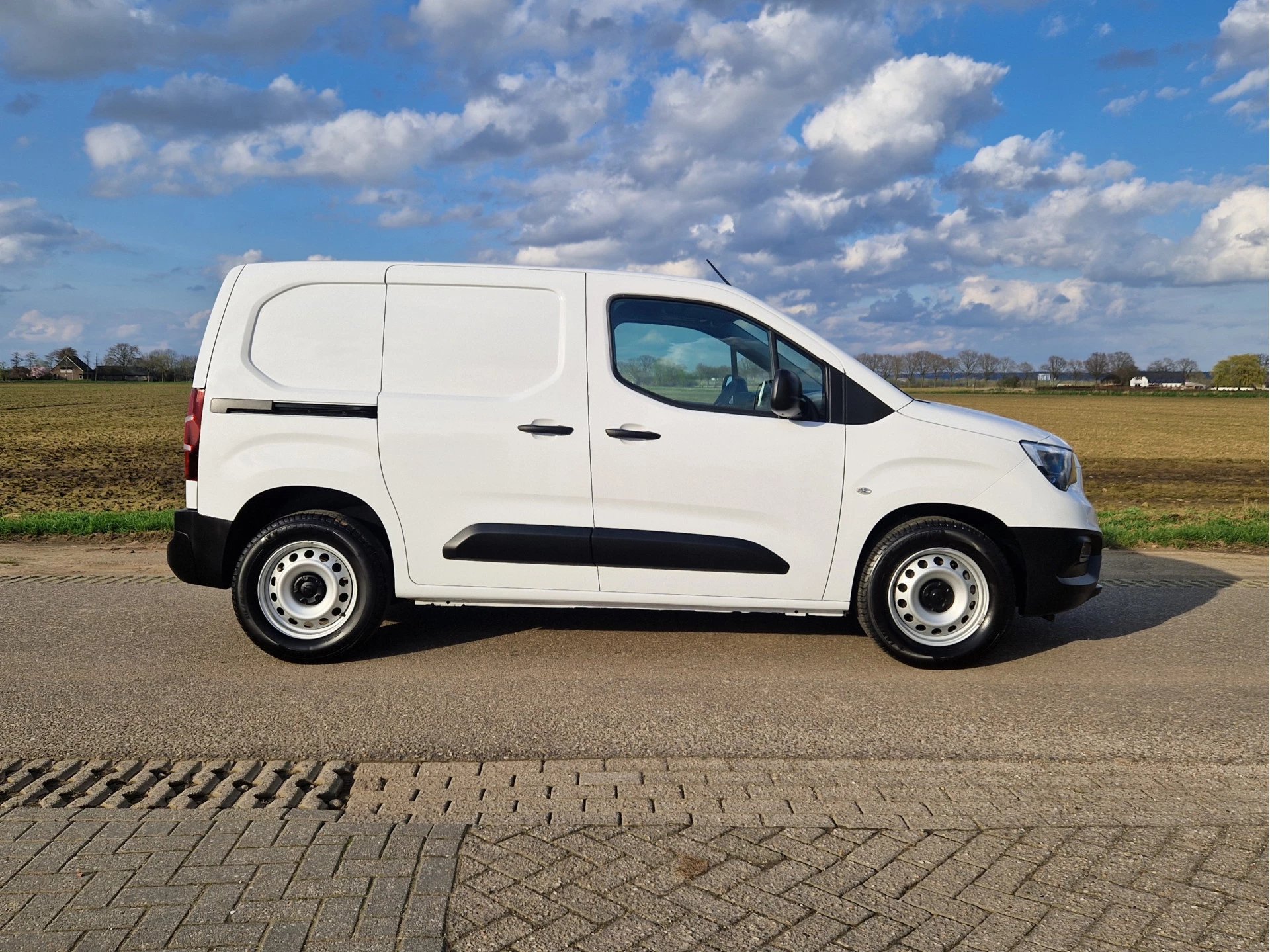 Hoofdafbeelding Opel Combo