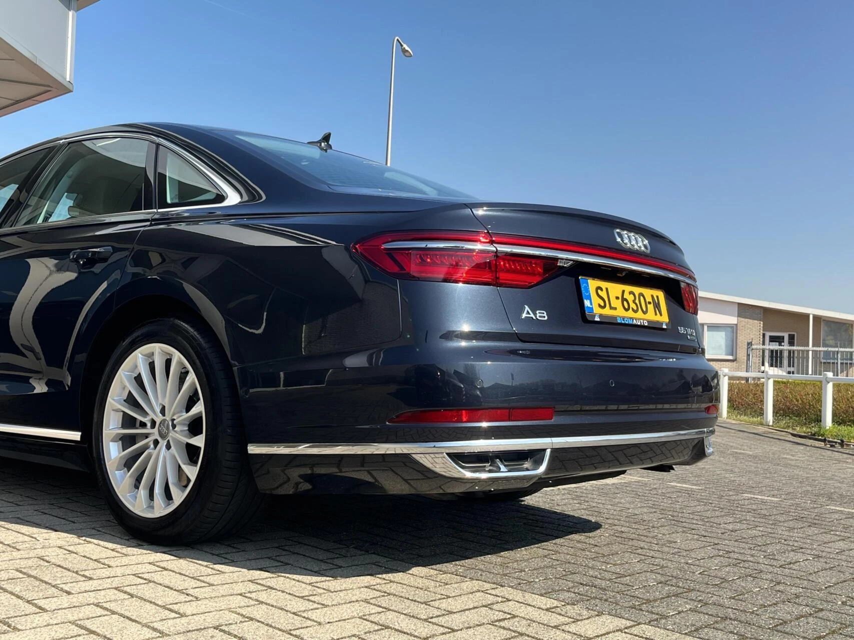 Hoofdafbeelding Audi A8