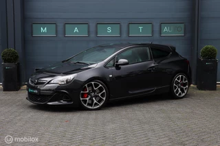 Opel Astra GTC 2.0 Turbo OPC|Kuipstoelen|Infinity sound|Bi-xenon