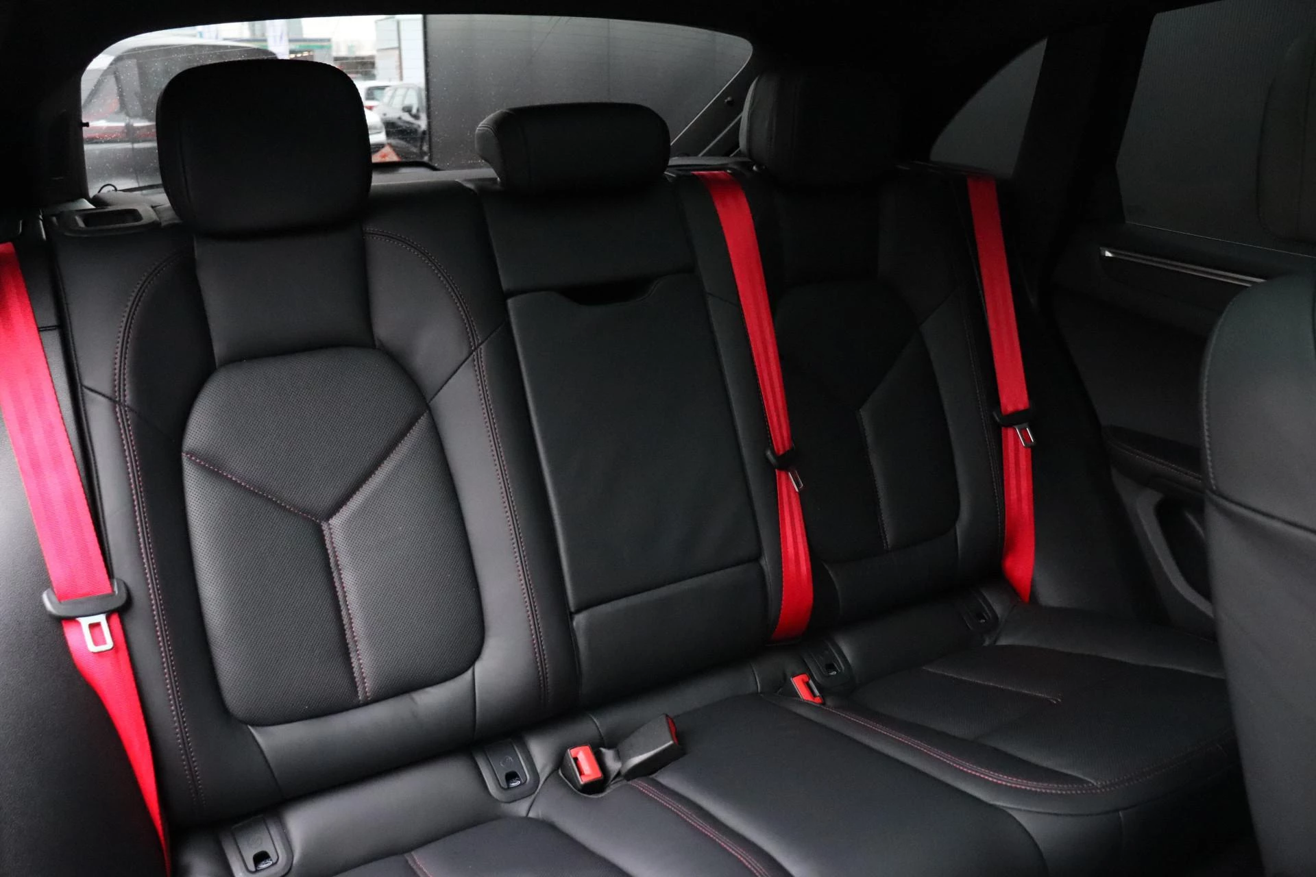 Hoofdafbeelding Porsche Macan