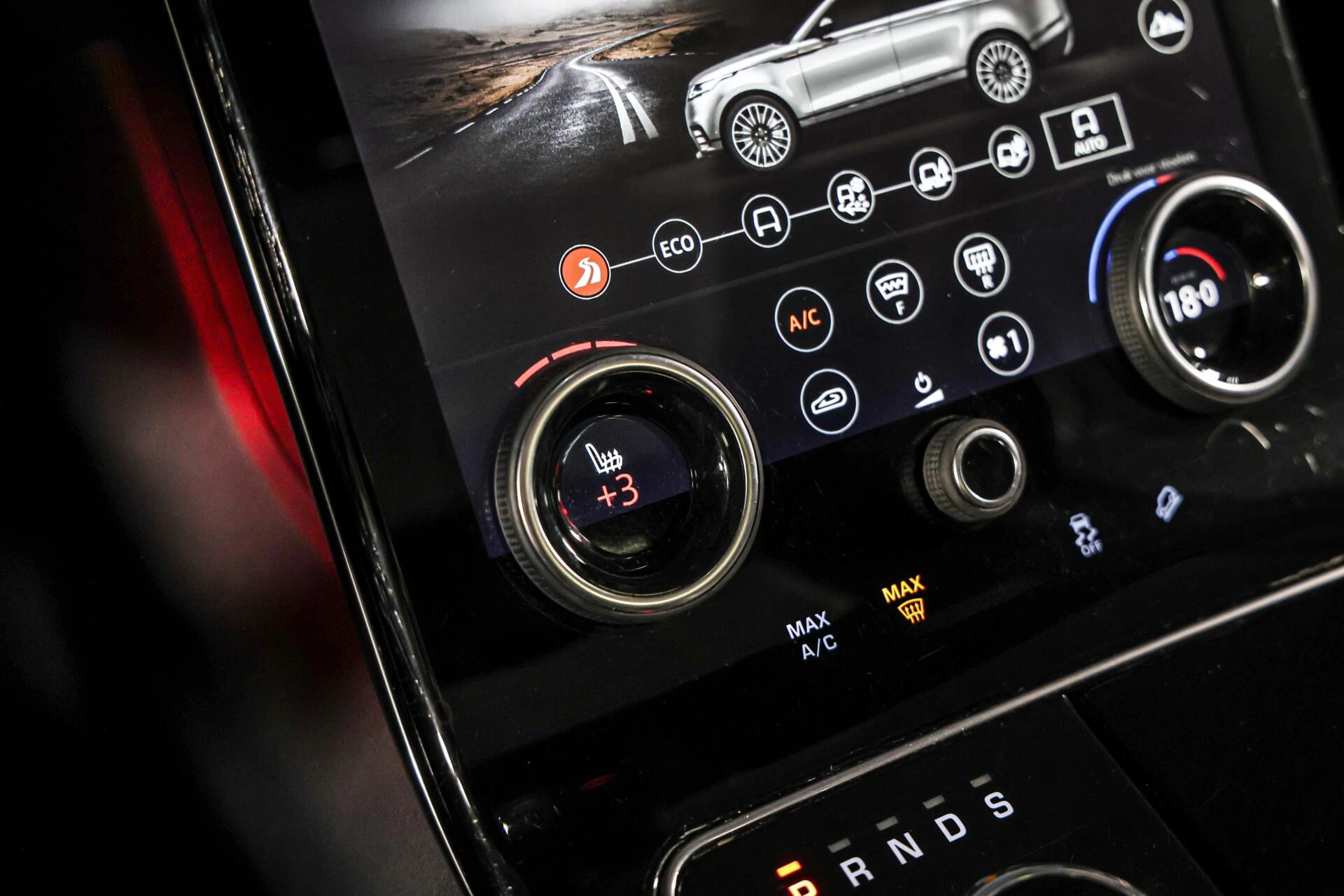 Hoofdafbeelding Land Rover Range Rover Velar