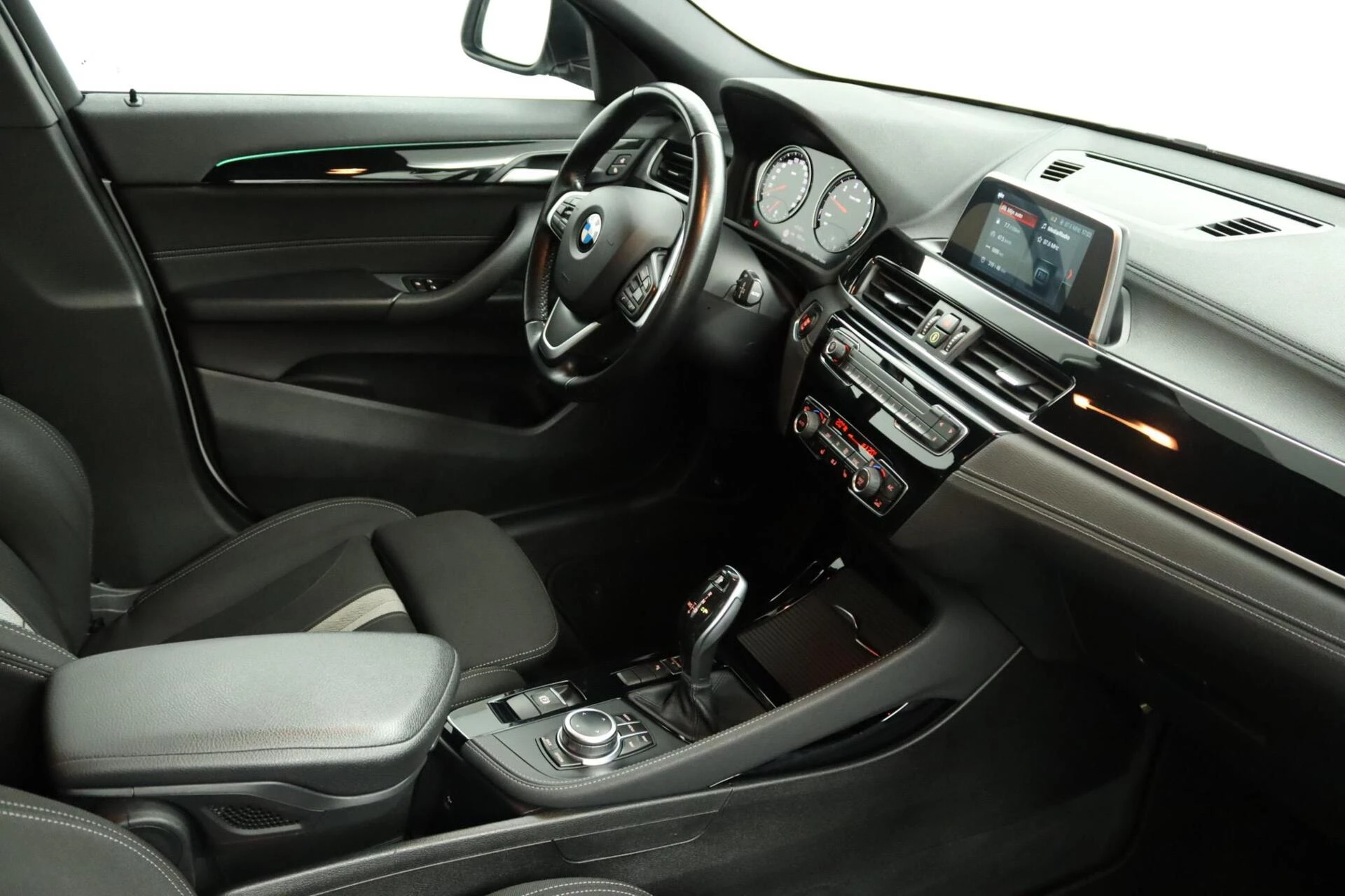 Hoofdafbeelding BMW X2