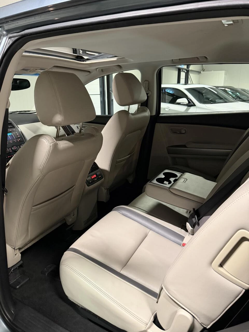 Hoofdafbeelding Mazda CX-9