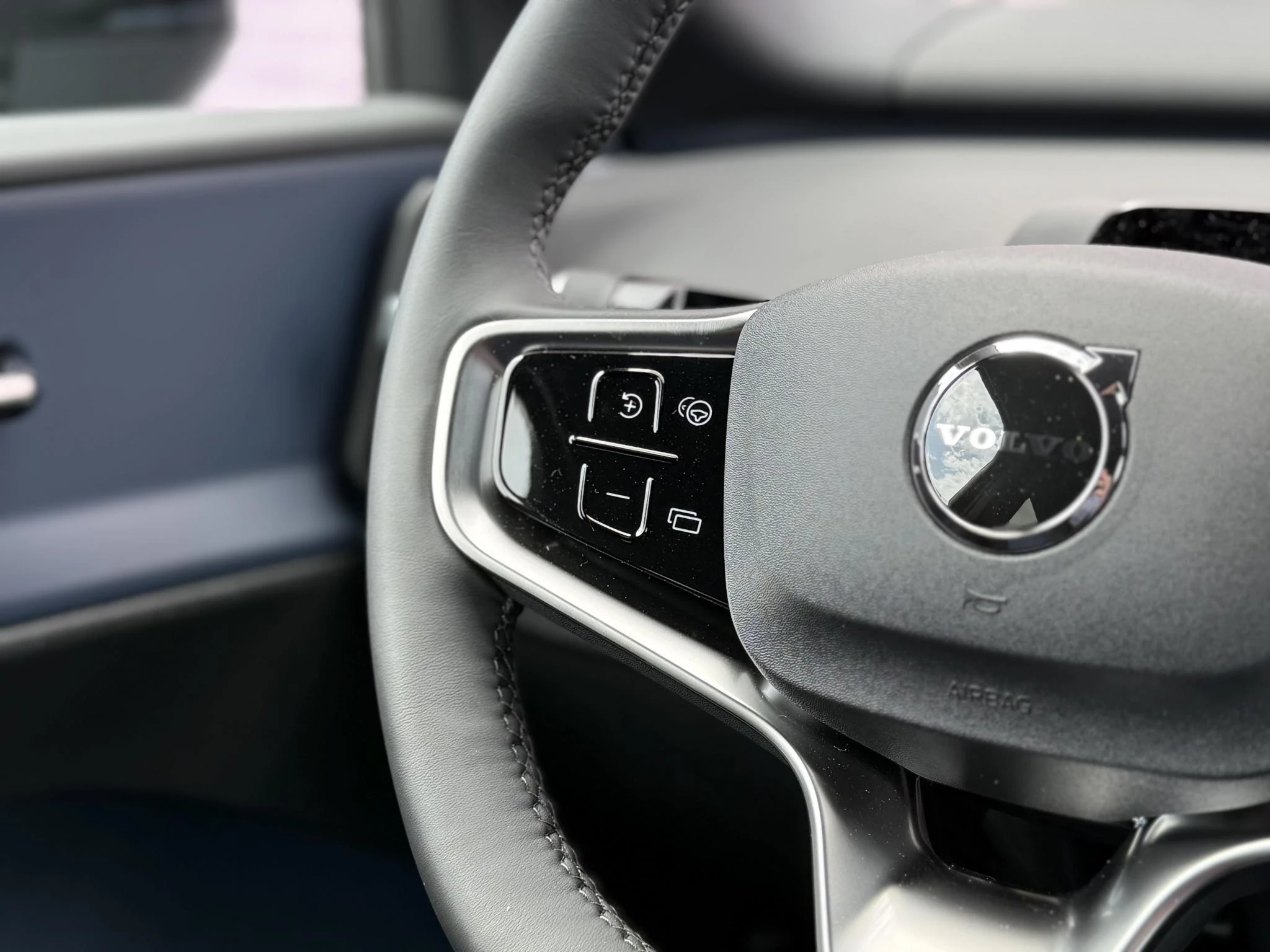 Hoofdafbeelding Volvo EX30