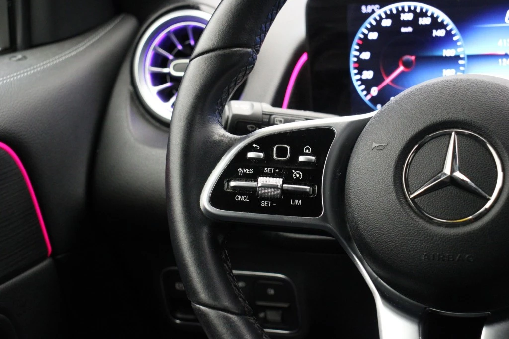 Hoofdafbeelding Mercedes-Benz EQB