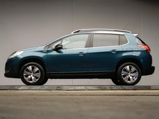 Peugeot 2008 1.2 PureTech Urban Sport (NAVI,LED,LEDER,SPORTSTOELEN,CRUISE,CLIMATE,GETINT,LM VELGEN,PDC,NETTESTAAT)