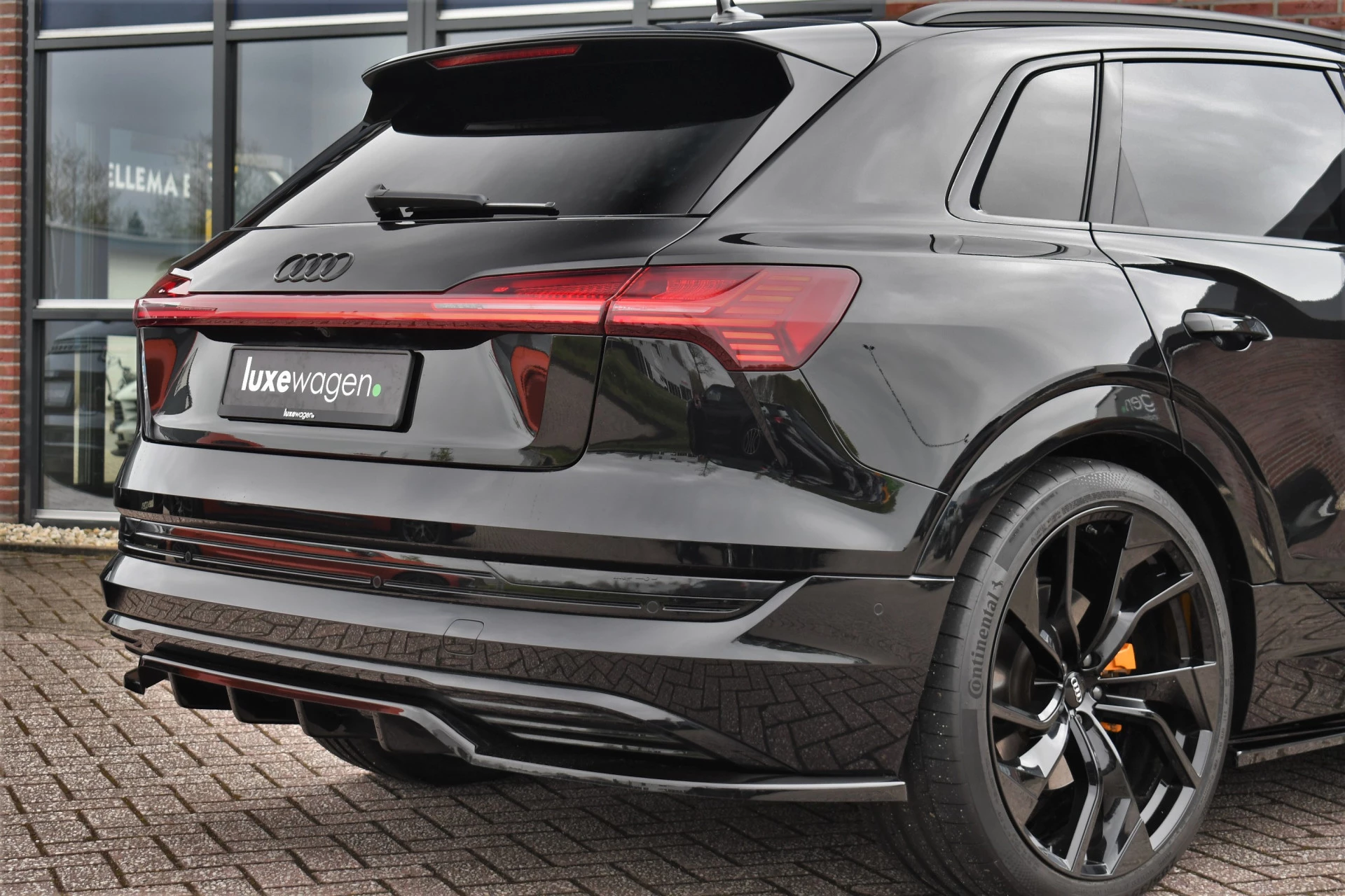 Hoofdafbeelding Audi e-tron