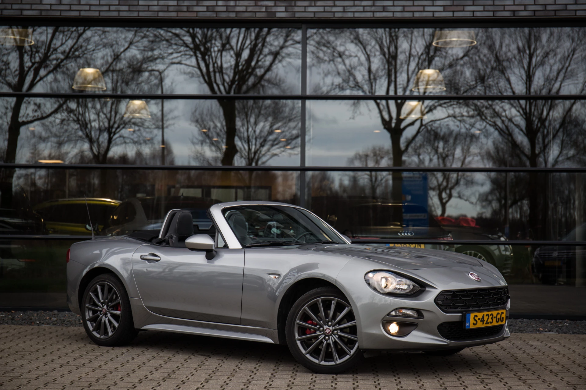 Hoofdafbeelding Fiat 124 Spider