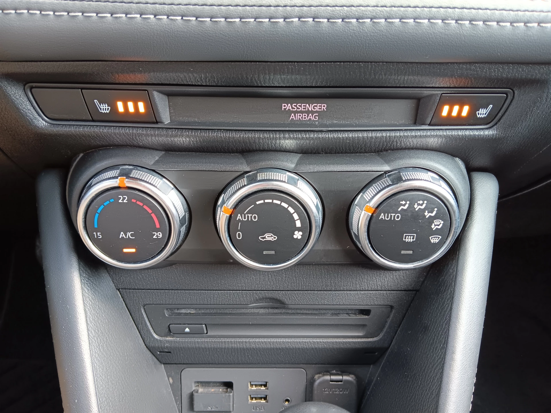 Hoofdafbeelding Mazda CX-3