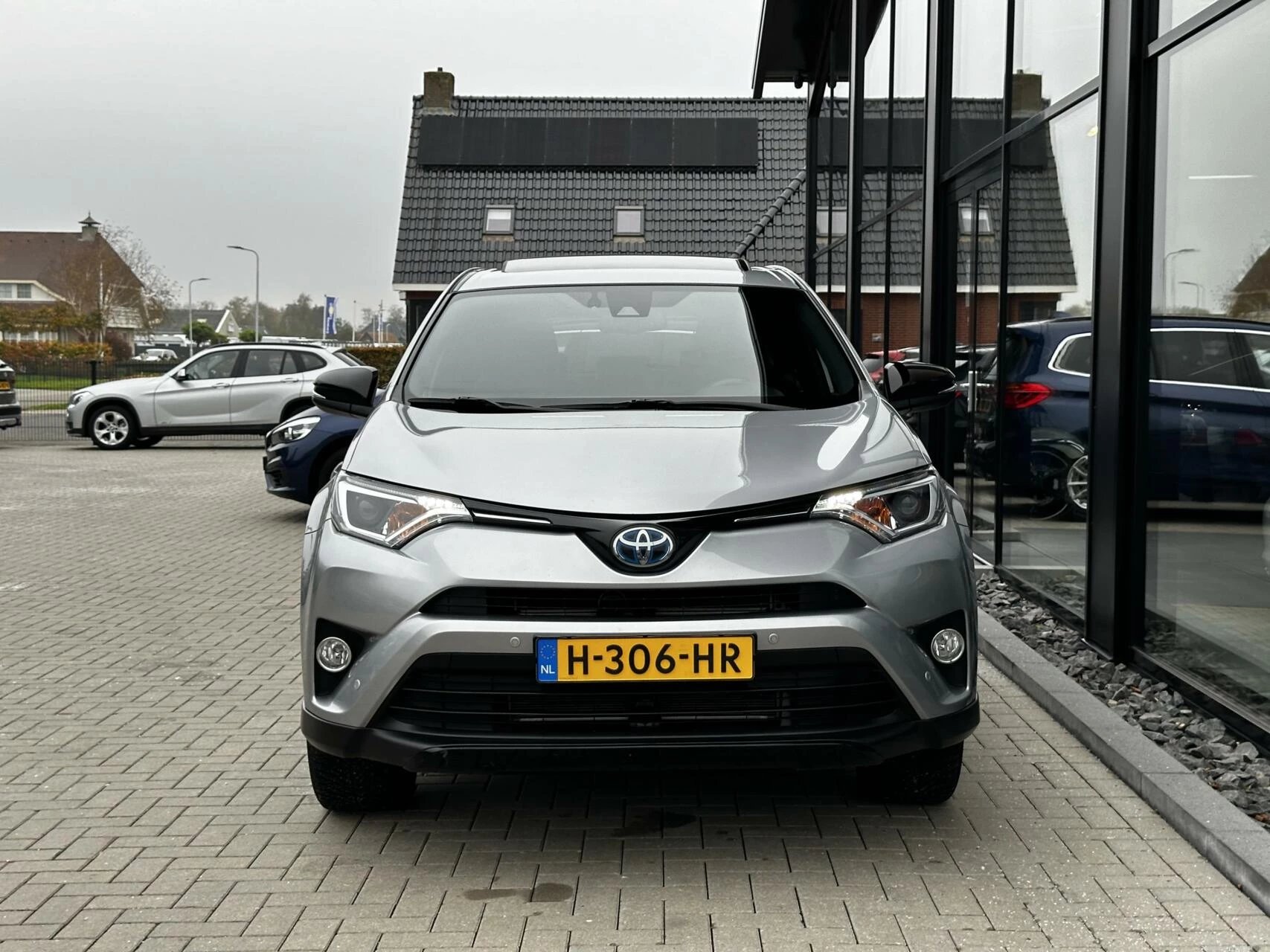 Hoofdafbeelding Toyota RAV4