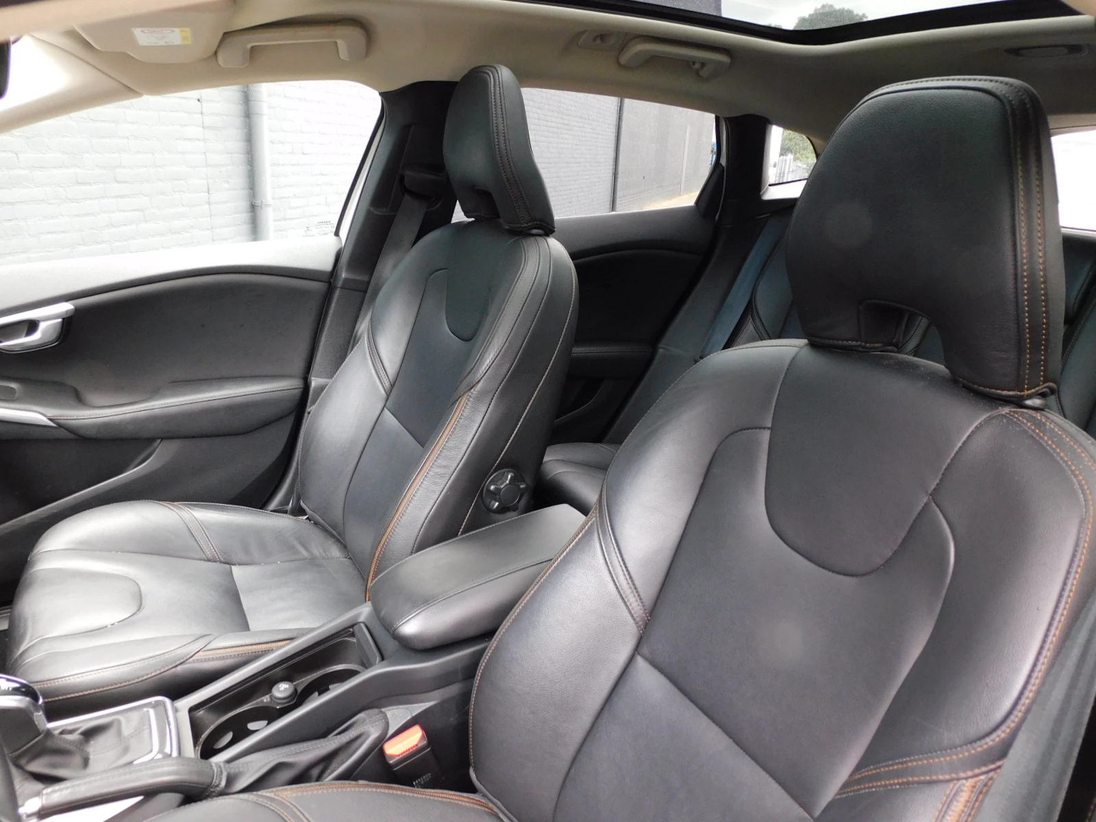 Hoofdafbeelding Volvo V40