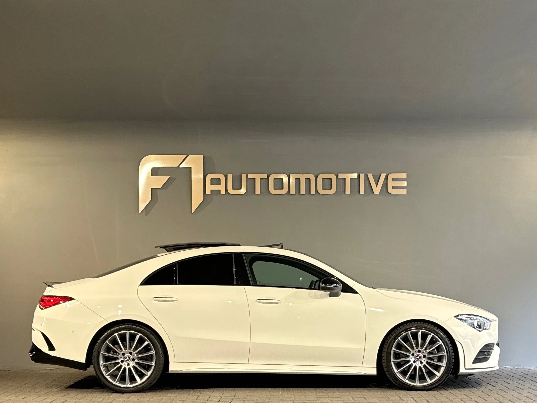 Hoofdafbeelding Mercedes-Benz CLA