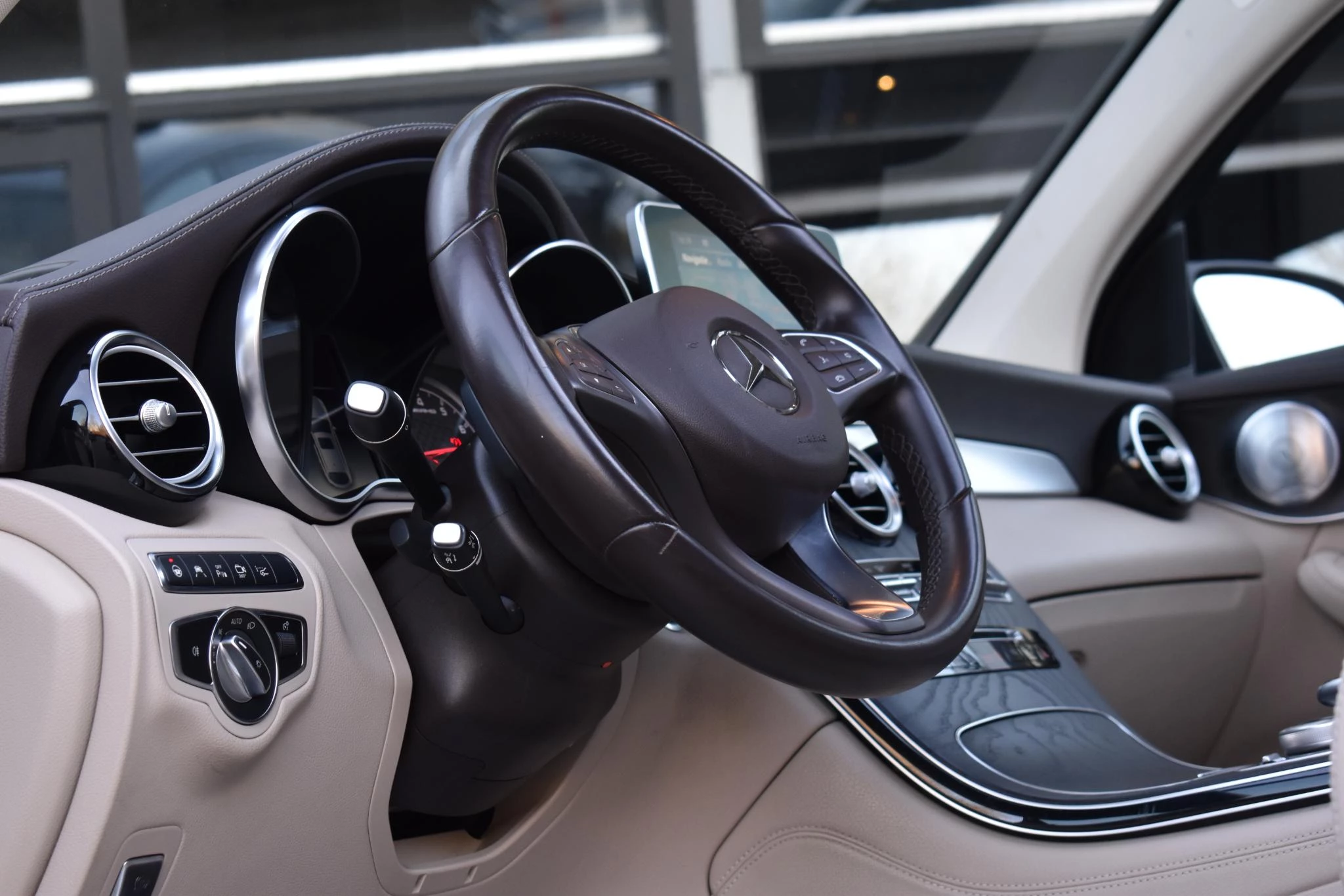 Hoofdafbeelding Mercedes-Benz GLC