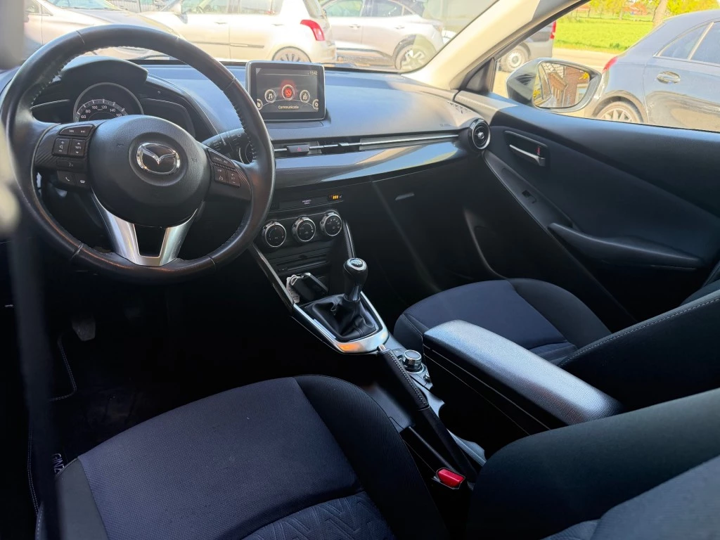 Hoofdafbeelding Mazda 2