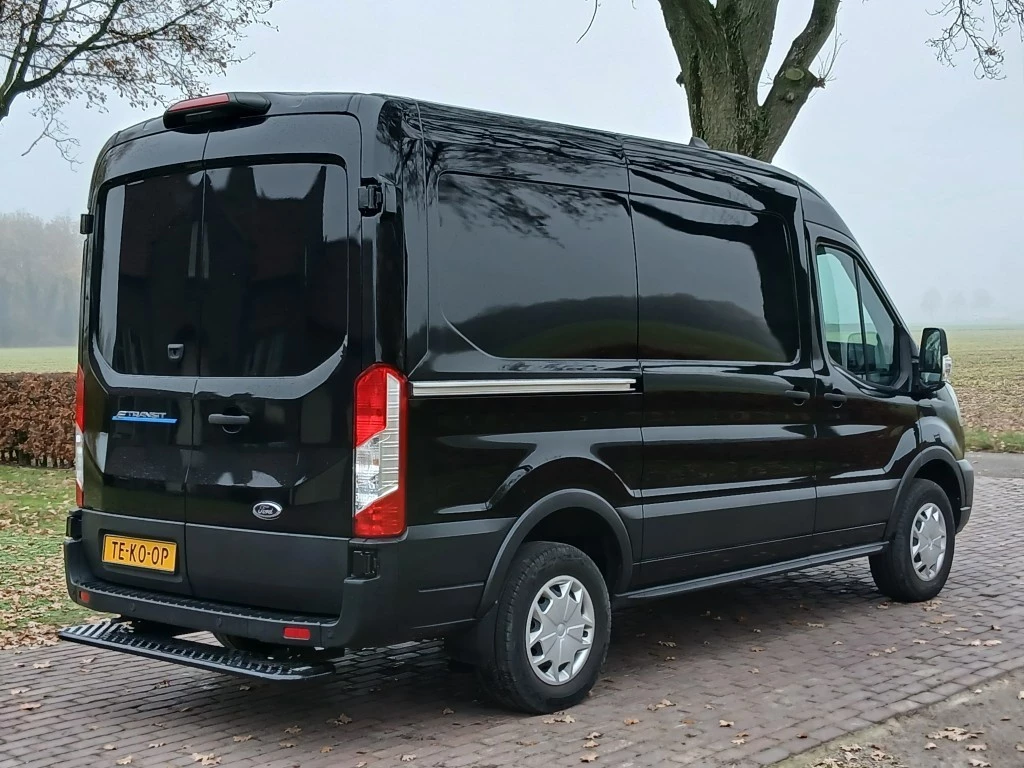 Hoofdafbeelding Ford E-Transit