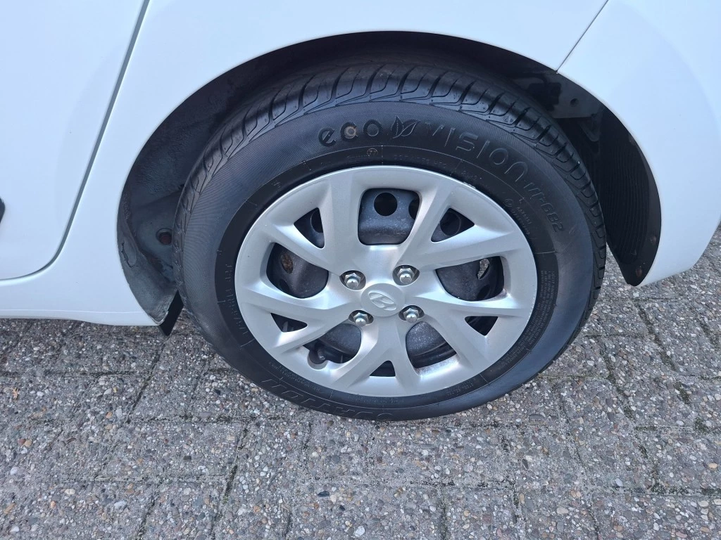 Hoofdafbeelding Hyundai i10