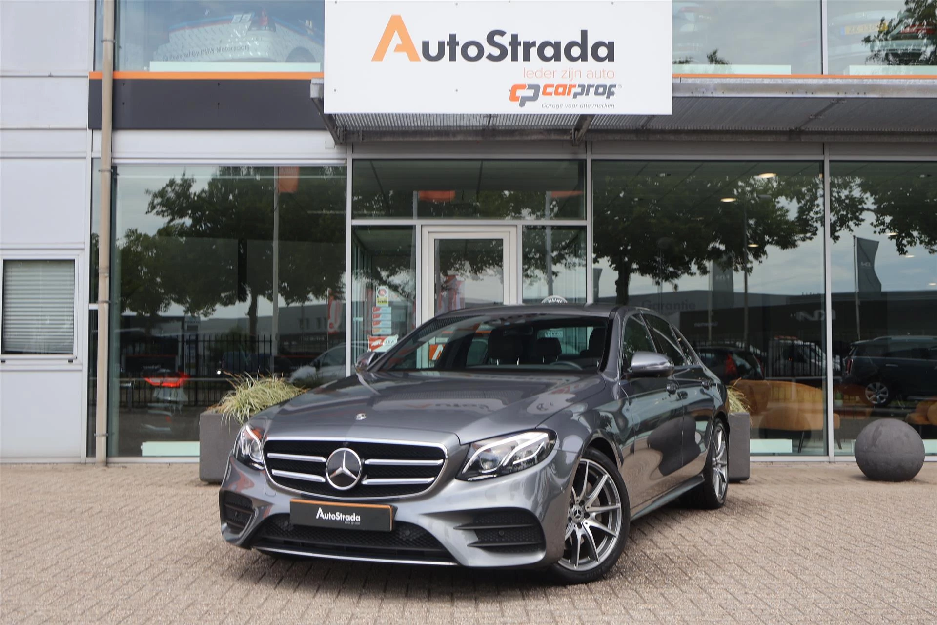 Hoofdafbeelding Mercedes-Benz E-Klasse