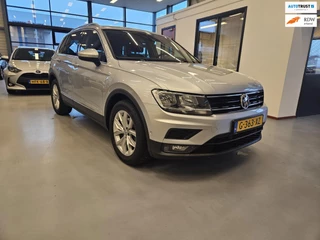 Volkswagen Tiguan 1.5 TSI ACT Comfort Bus AUTOMAAT | CarPlay Trekhaak wegklapbaar