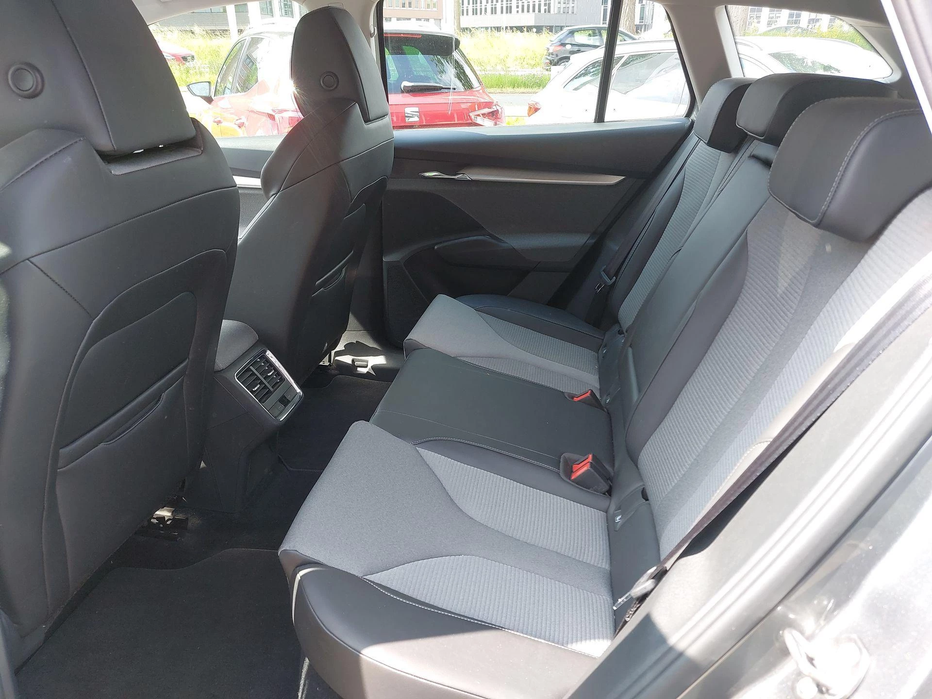 Hoofdafbeelding Škoda Enyaq iV