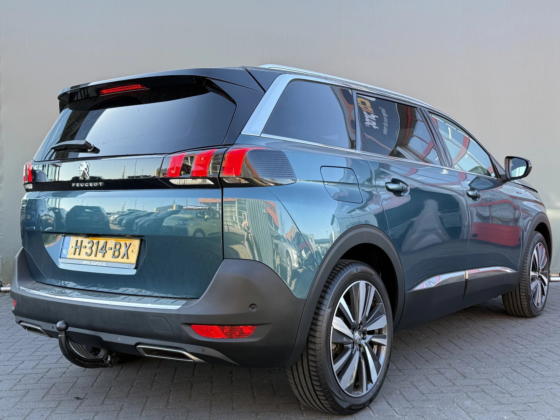 Hoofdafbeelding Peugeot 5008