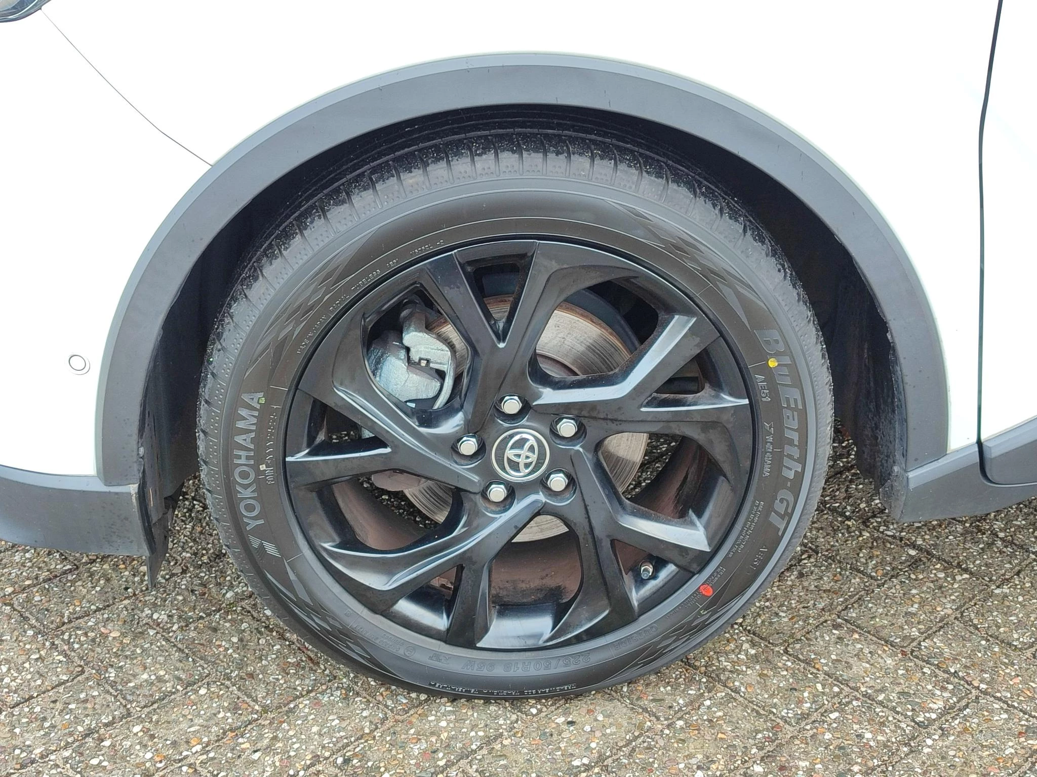 Hoofdafbeelding Toyota C-HR