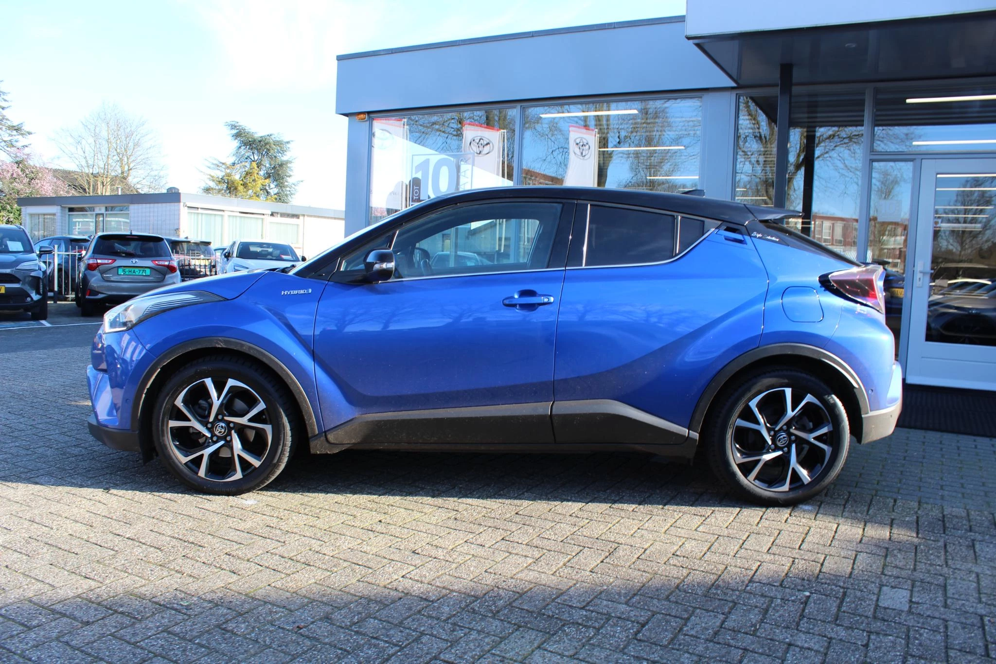 Hoofdafbeelding Toyota C-HR