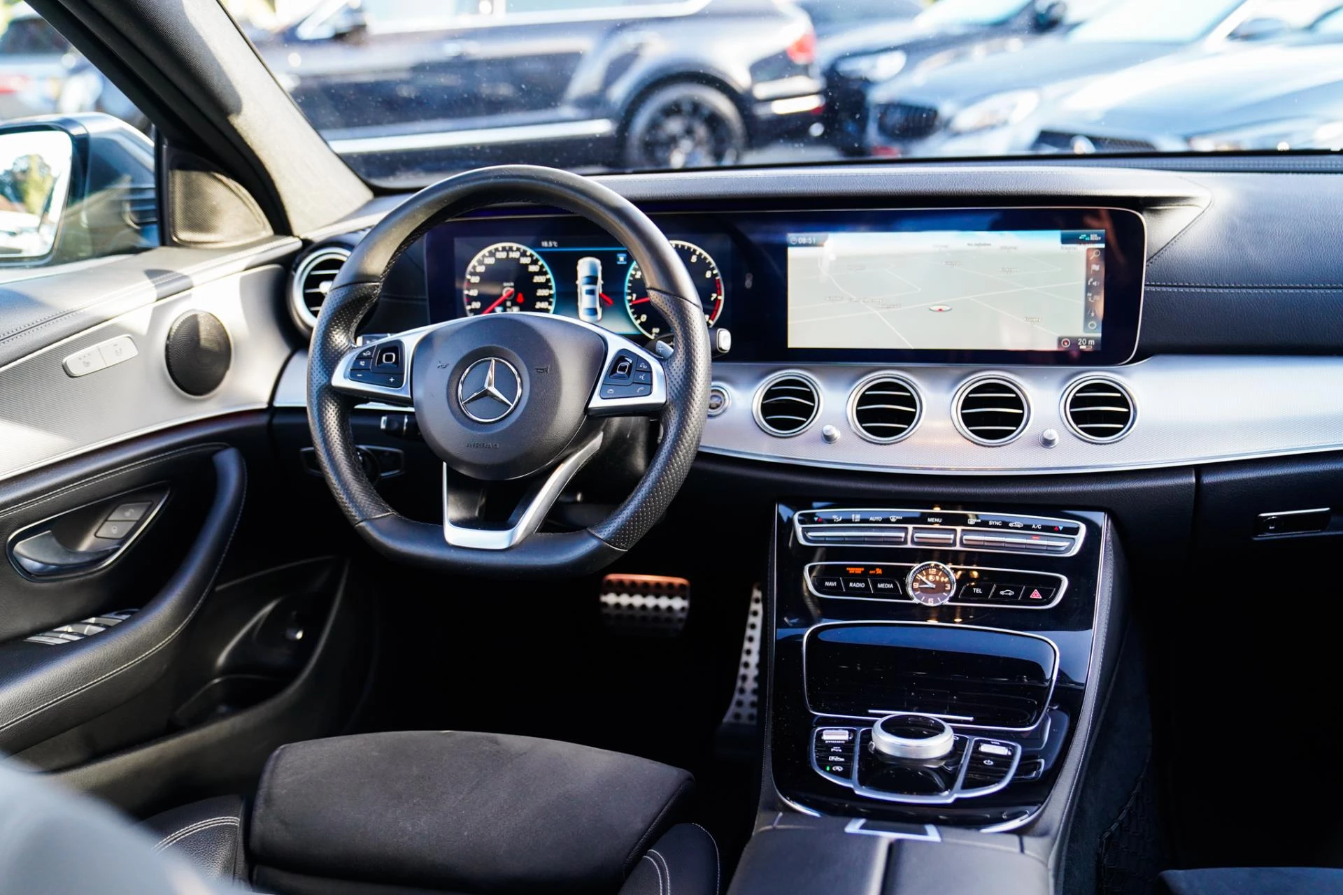 Hoofdafbeelding Mercedes-Benz E-Klasse