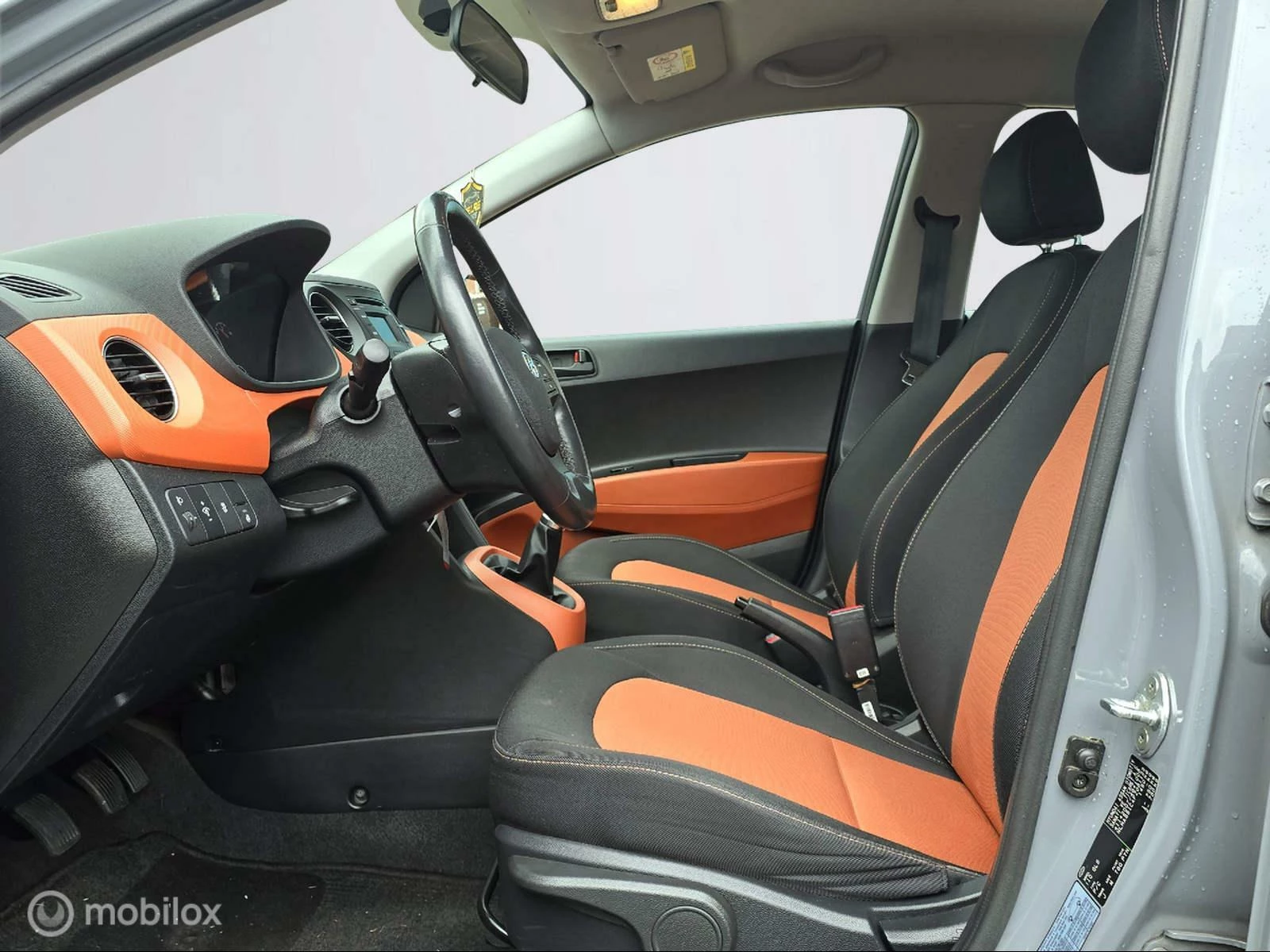 Hoofdafbeelding Hyundai i10