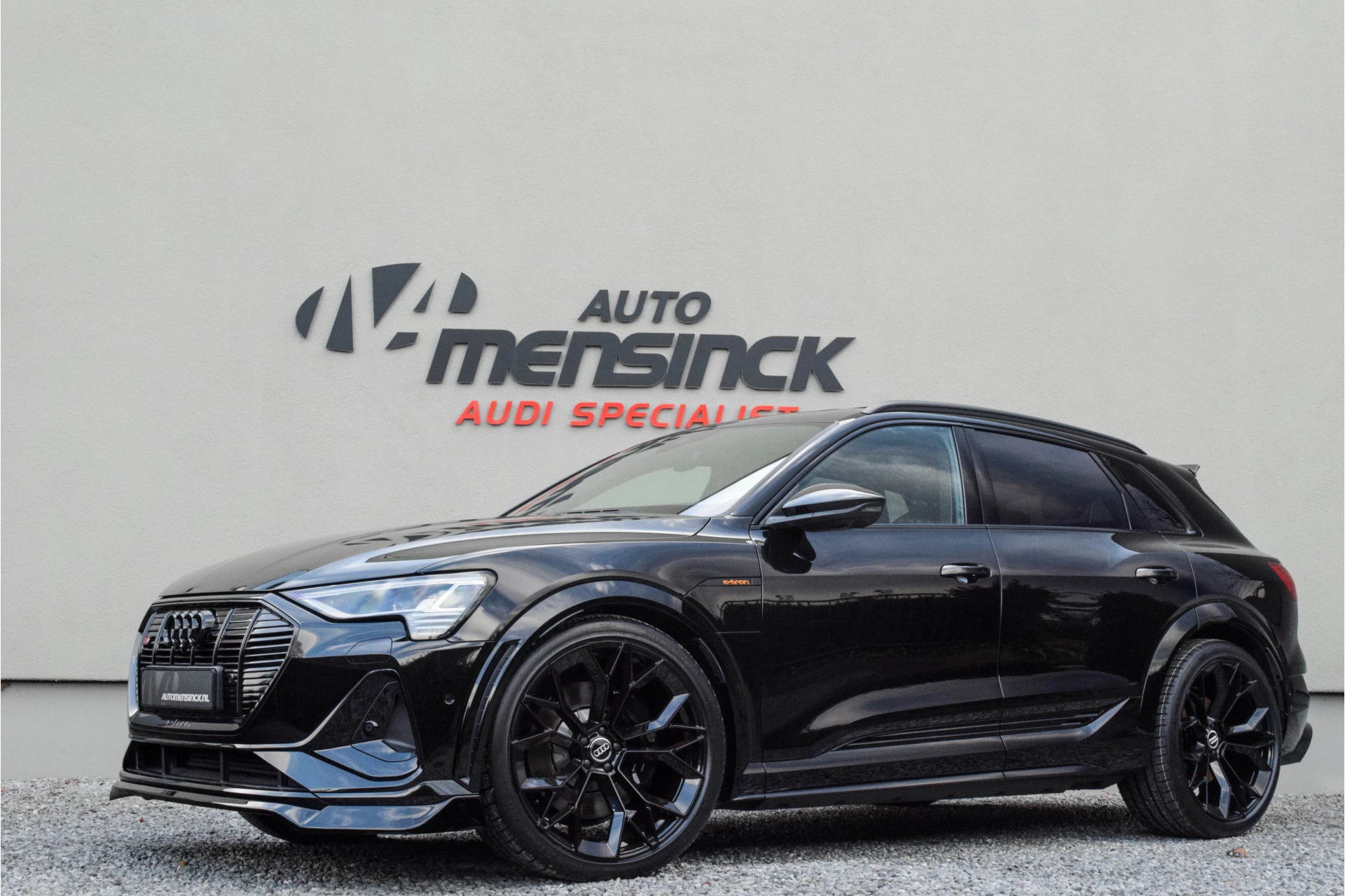 Hoofdafbeelding Audi e-tron