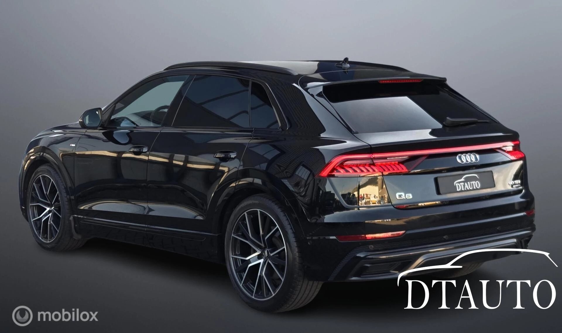 Hoofdafbeelding Audi Q8