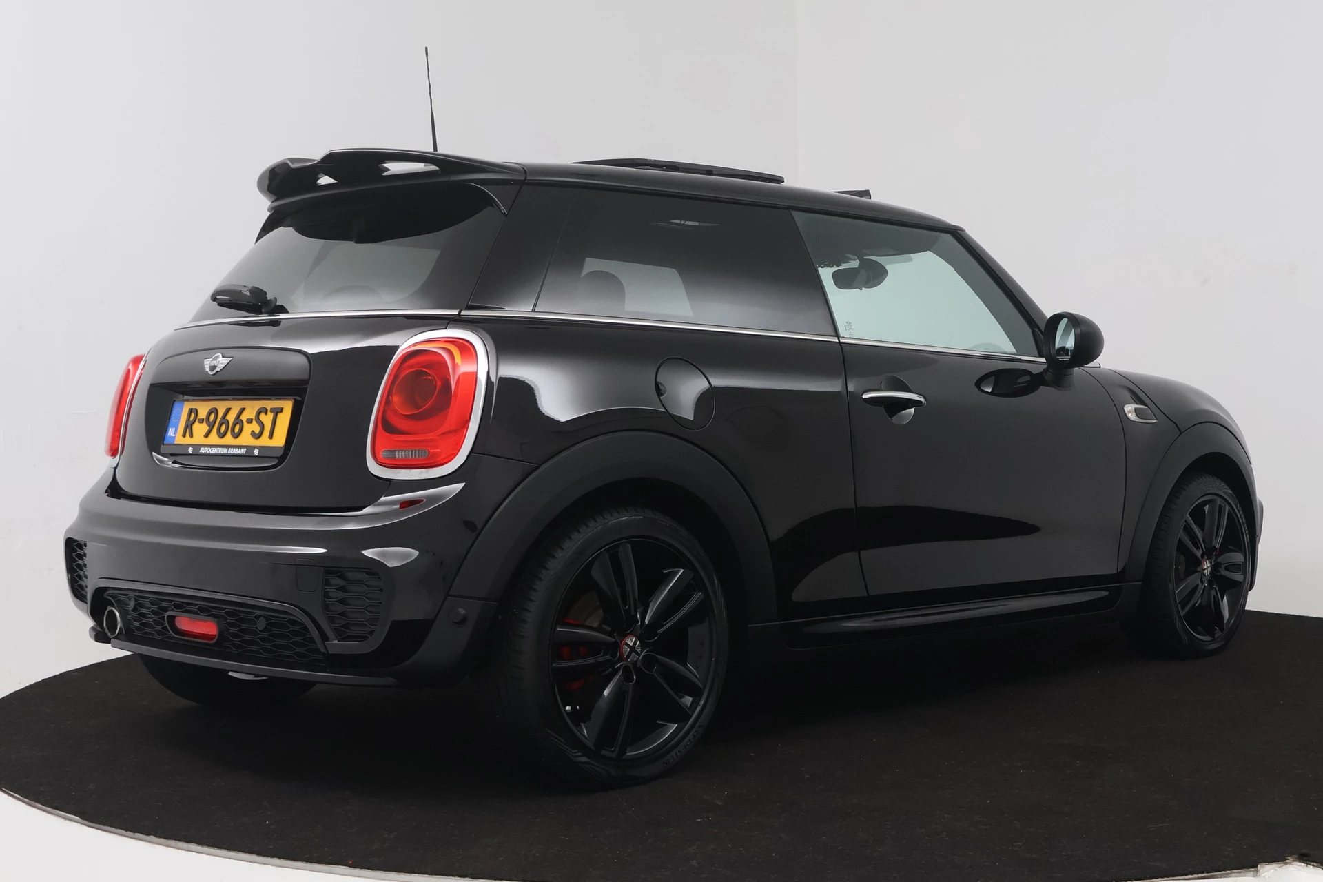 Hoofdafbeelding MINI One