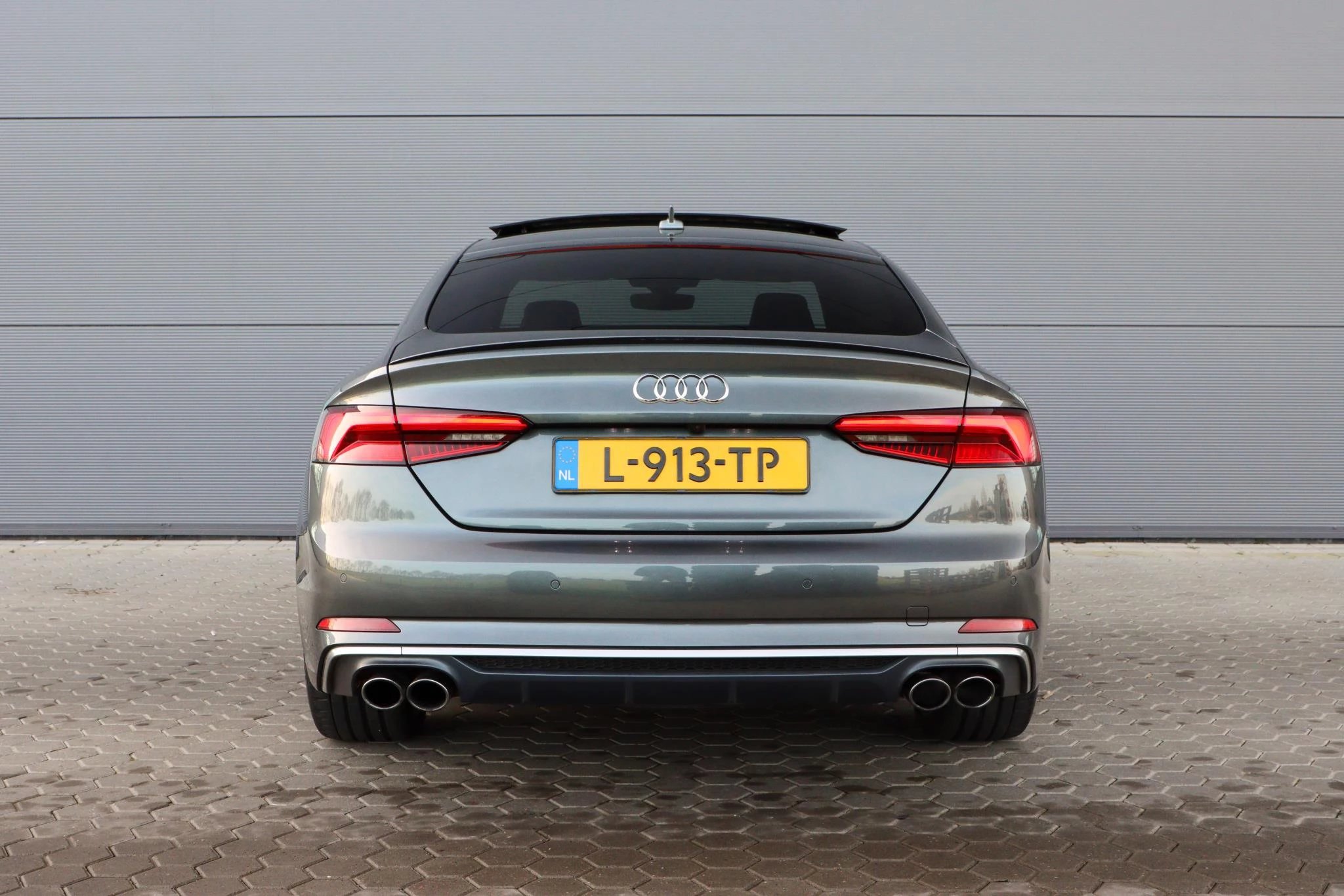 Hoofdafbeelding Audi S5