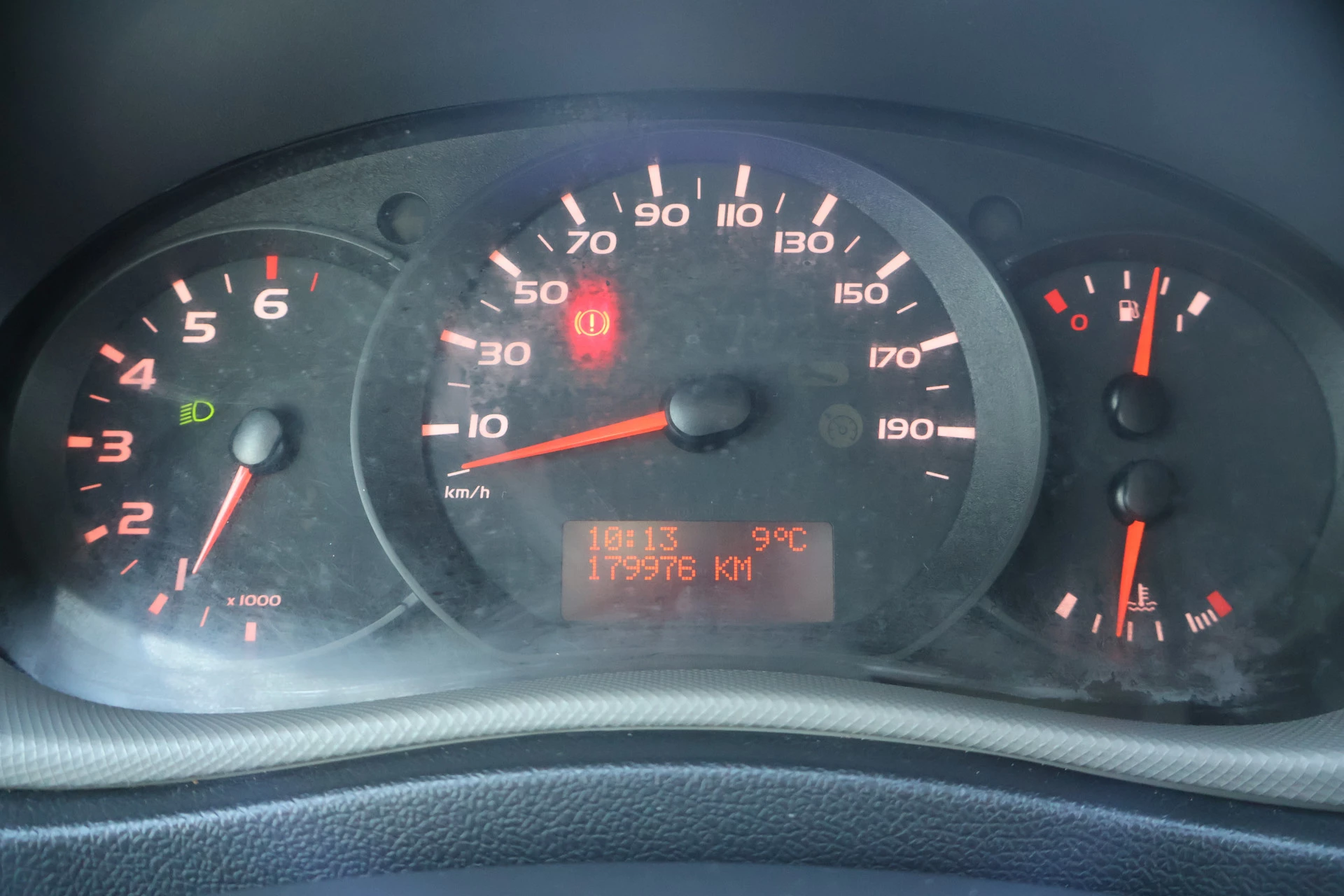 Hoofdafbeelding Nissan NV400