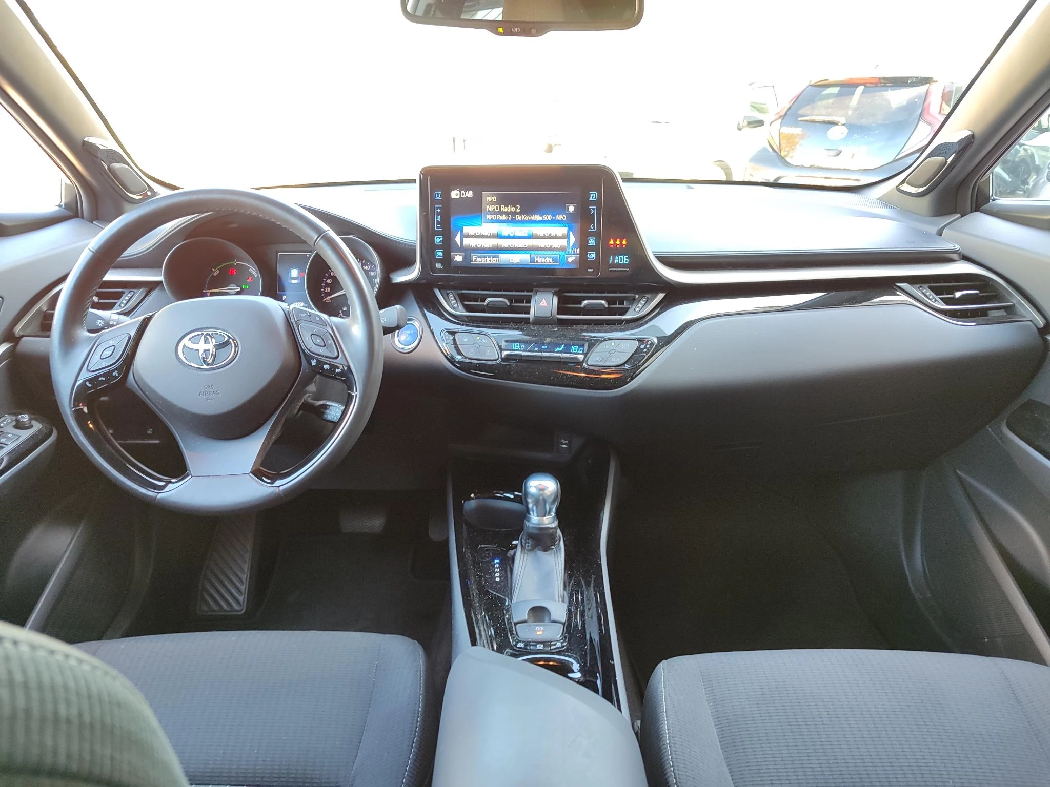 Hoofdafbeelding Toyota C-HR