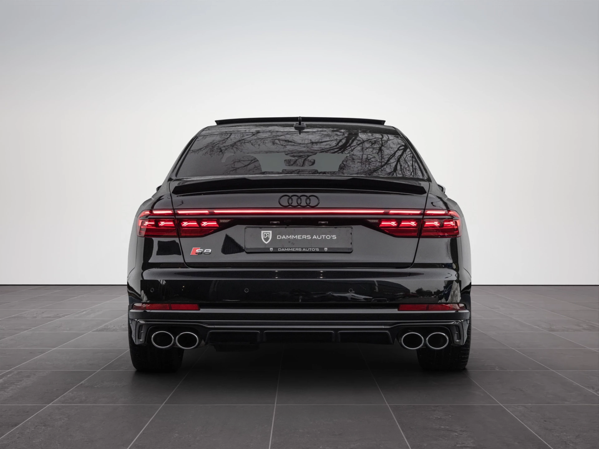Hoofdafbeelding Audi S8