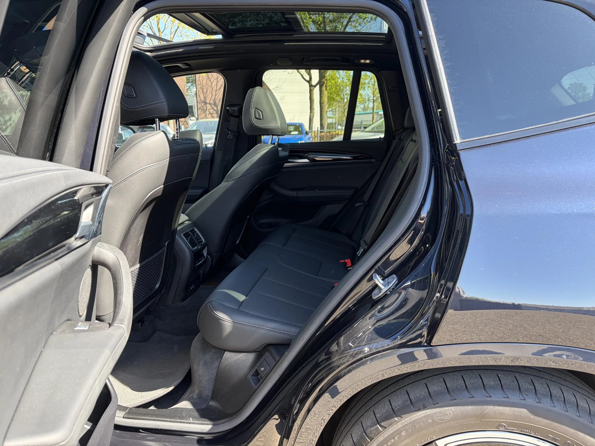 Hoofdafbeelding BMW iX3