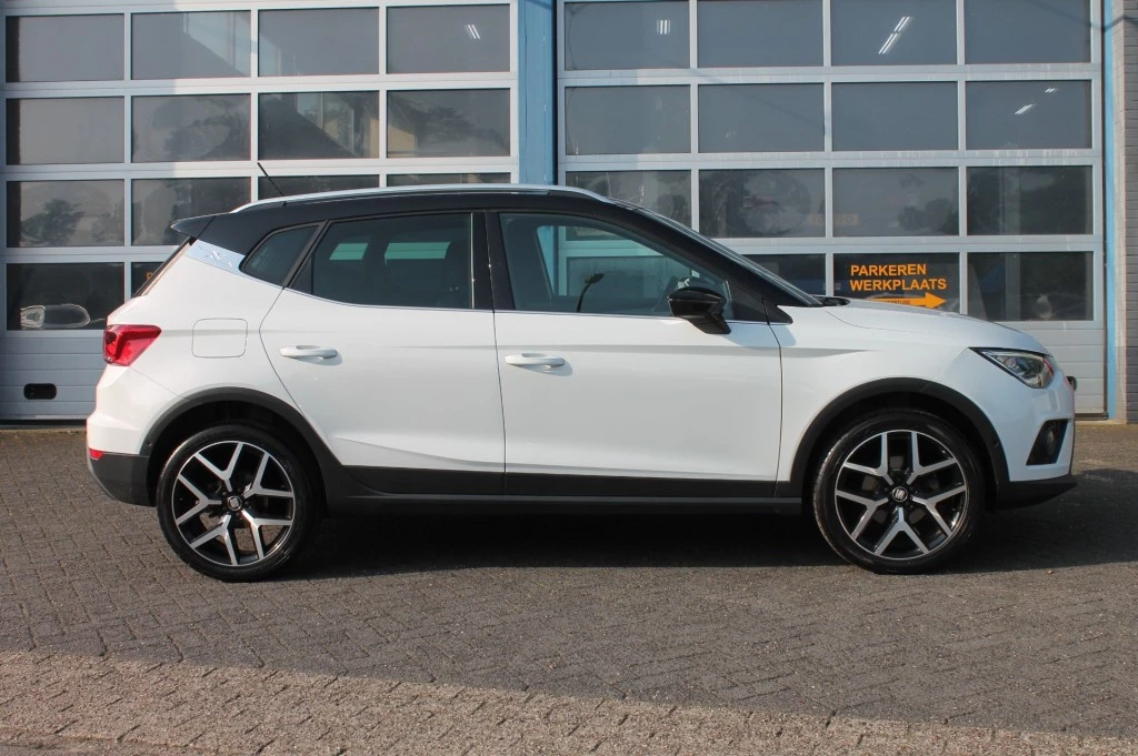 Hoofdafbeelding SEAT Arona