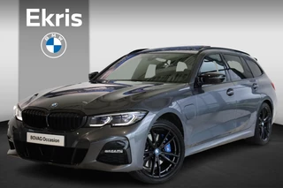 Hoofdafbeelding BMW 3 Serie BMW 3 Serie Touring 330e xDrive Model M Sport | Adaptieve Cruise Control | Driving Assistant | Laserlight | Panoramadak