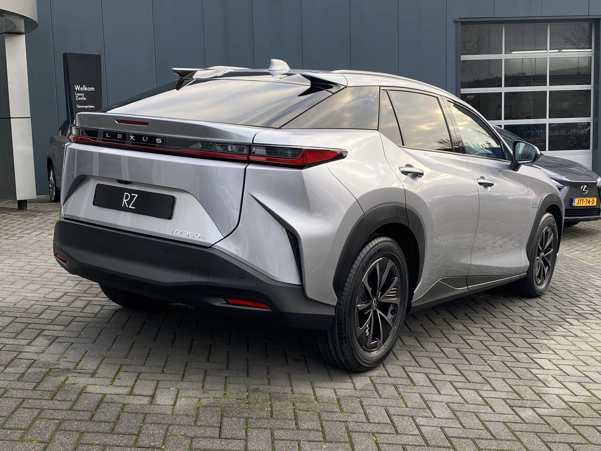 Hoofdafbeelding Lexus RZ