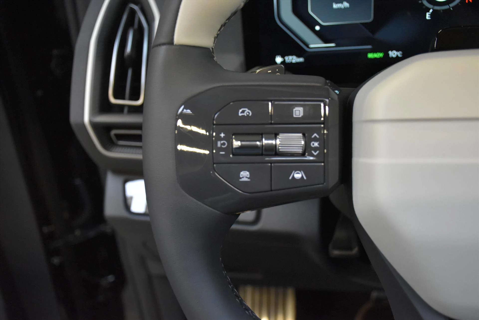 Hoofdafbeelding Kia EV5