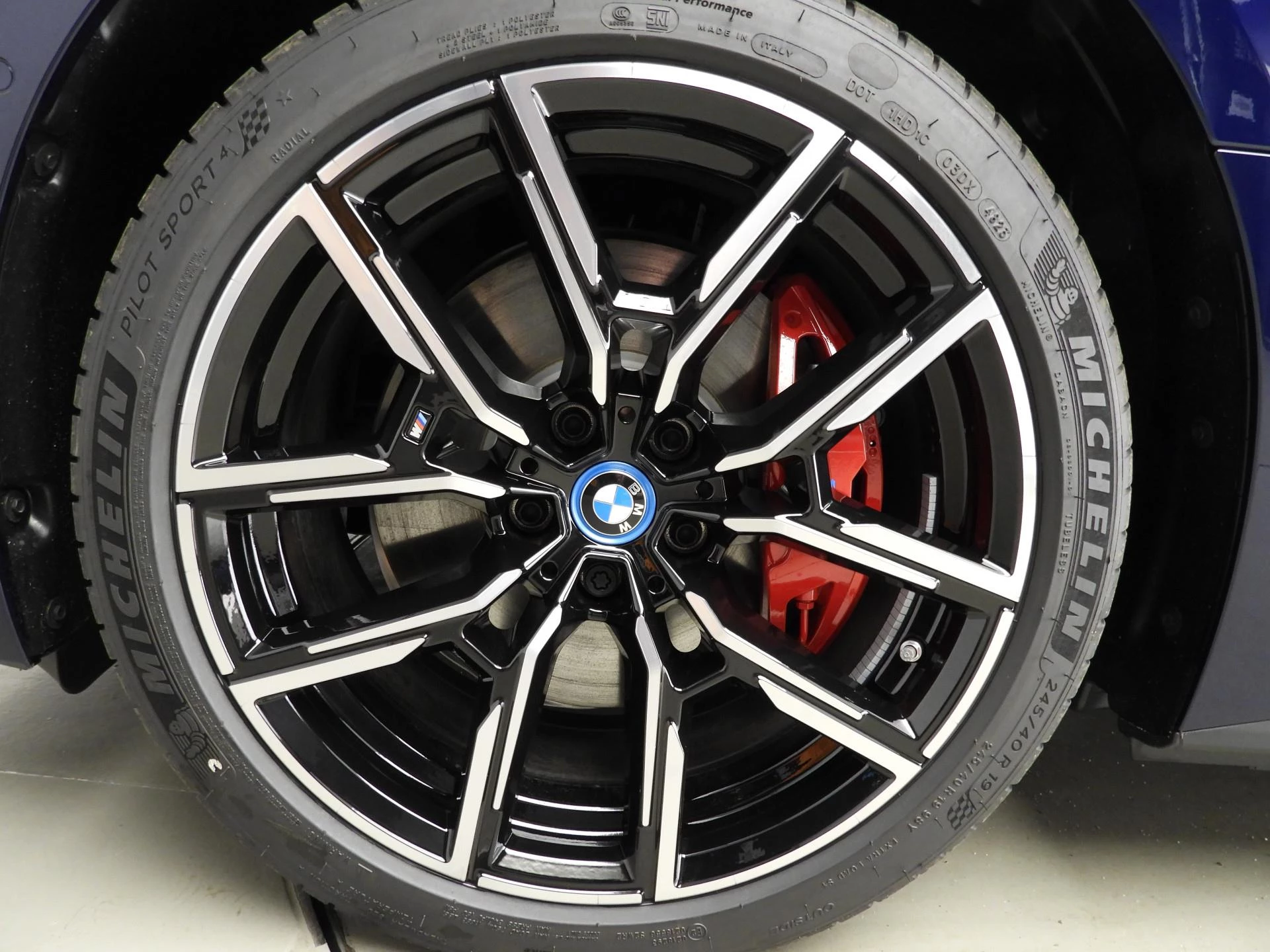 Hoofdafbeelding BMW i4