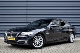 BMW 5 Serie 520i Luxury Edition | Schuif/kanteldak | Trekhaak wegklap. | Comfort Zetels + Memory | M-Stuur |