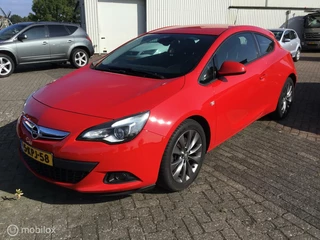 Opel Astra GTC 1.7 CDTi Design Edition