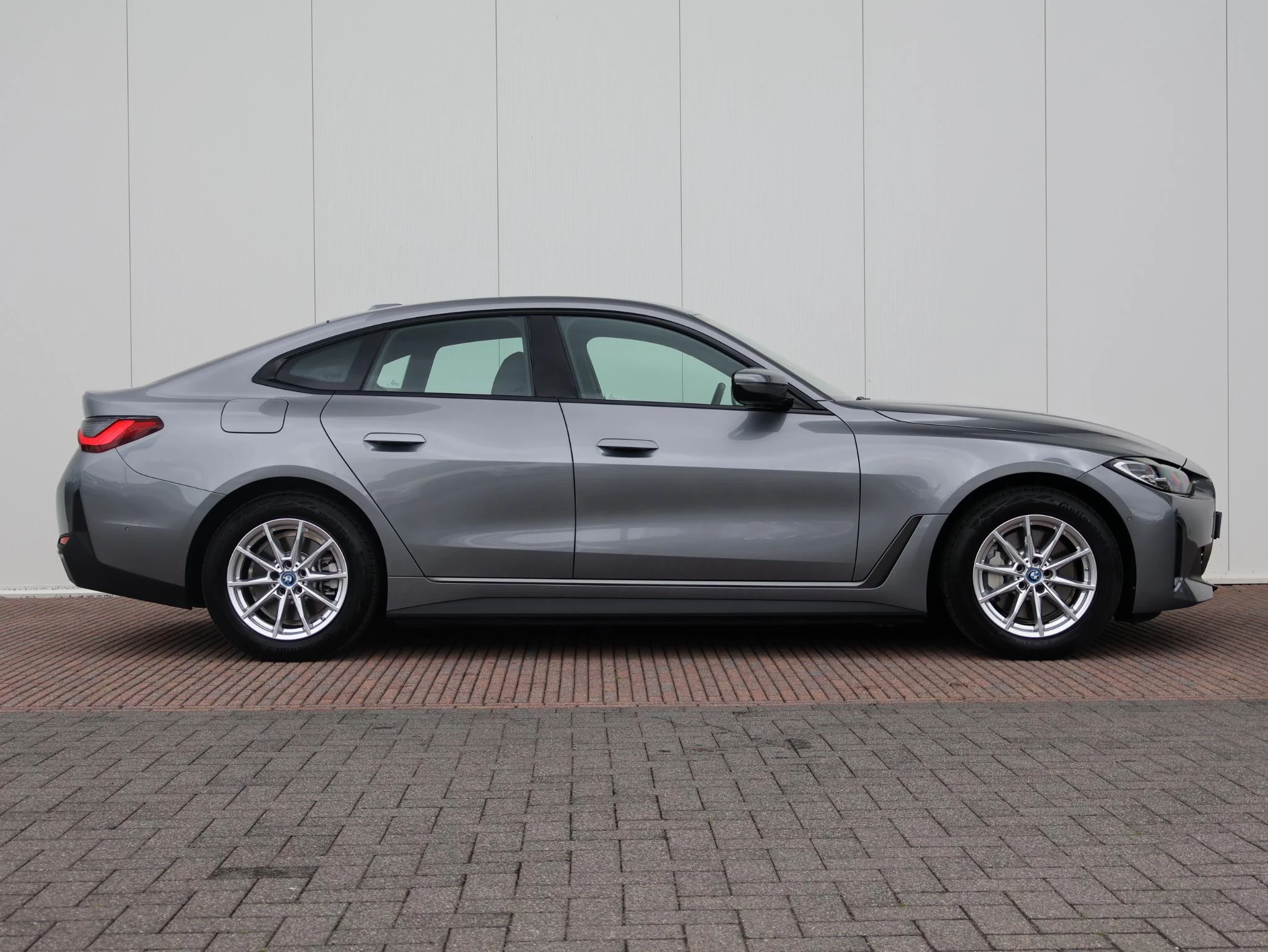 Hoofdafbeelding BMW i4