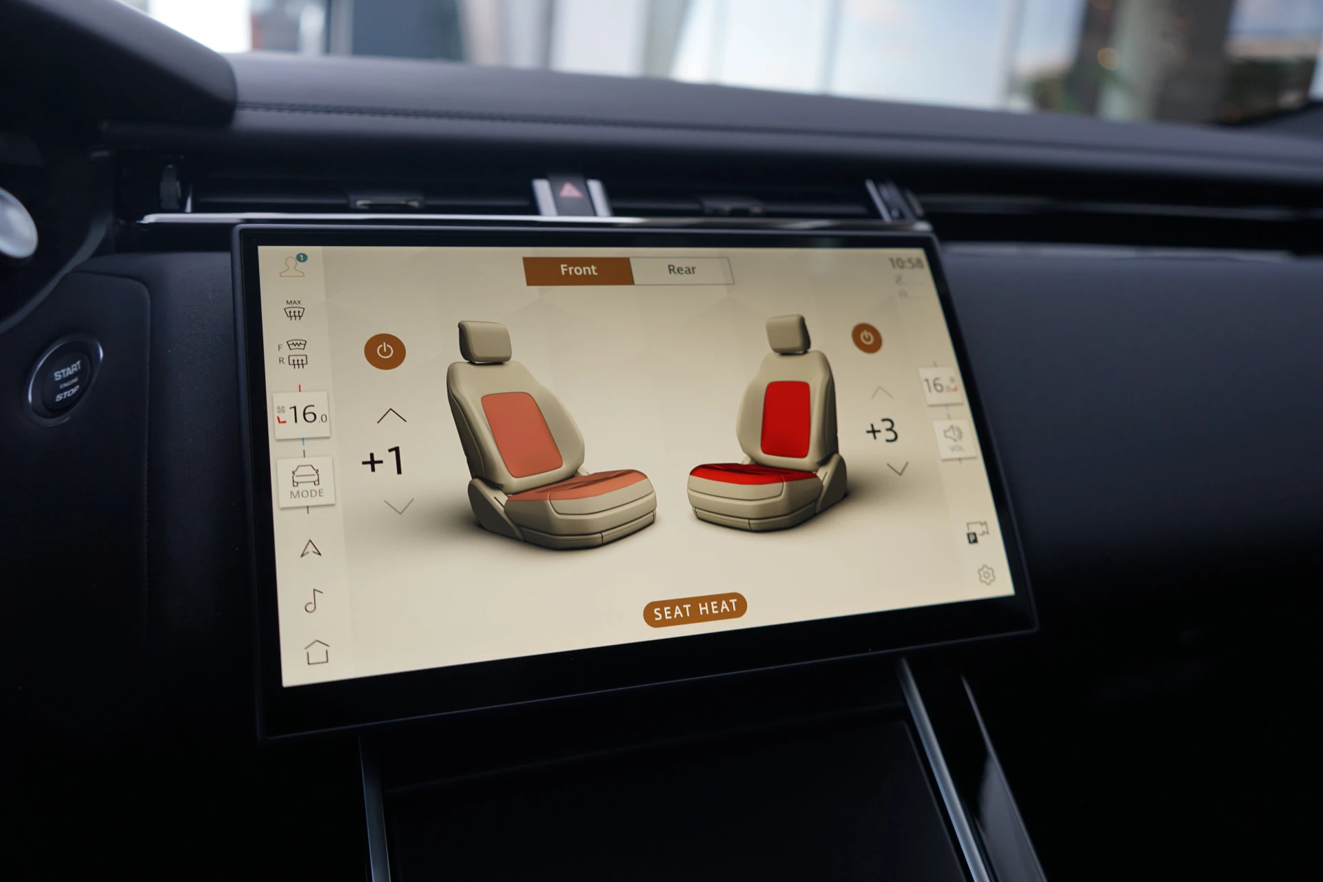 Hoofdafbeelding Land Rover Range Rover Velar